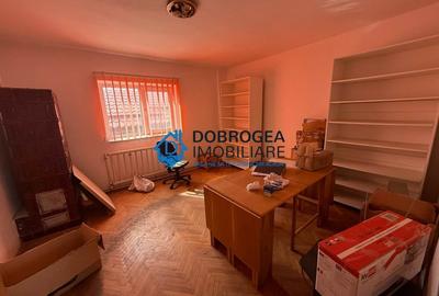 Casă individuală cu 6 camere cu Teren 197 Mp în E3 - 9