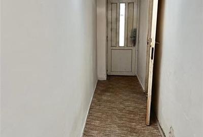 Casă individuală cu 5 camere cu Canalizare în Ultracentral - 16
