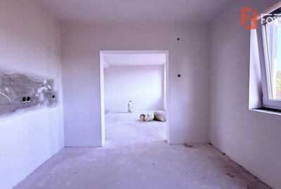 Casa tip triplex, cu 2 camere, de vanzare in Sanandrei. - 6