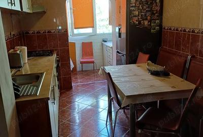 Inchiriez o camera in apt 2 camere - 5