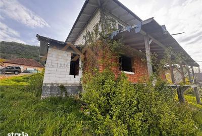 Casă cu 4 camere cu Teren 2341 Mp în Cicârlău - 14