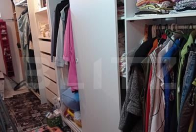 CASA IN CENTRU -REGHIN CU SPATIU COMERCIAL - 2