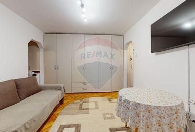 Apartament cu 2 camere semidecomandat, mobilat în Florilor - 2