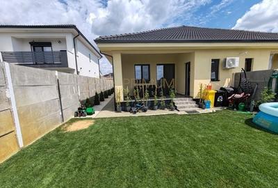 Duplex mobilat utilat - toate utilitatile - bucatarie inchisa - 1