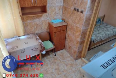 Apartament cu 3 camere decomandat în Vest - 7