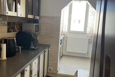 Apartament cu 3 camere semidecomandat în Unirii - 4