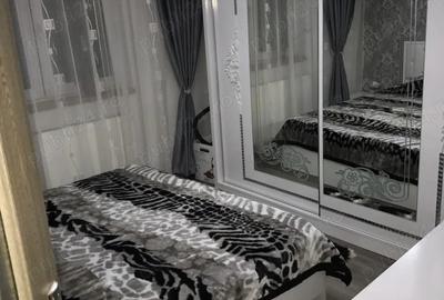 Apartament cu 3 camere decomandat în Soarelui
