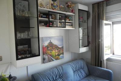 Garsonieră decomandată în Central - 7
