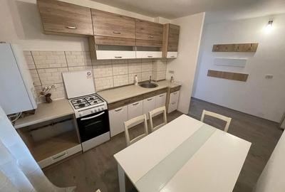 Apartament cu 2 camere semidecomandat în Micro 16 - 1