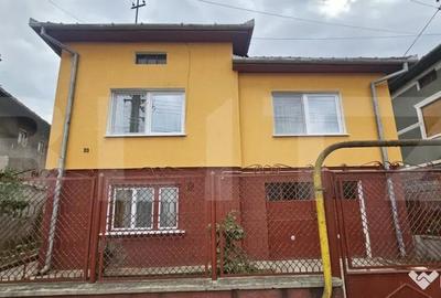Casă cu 4 camere cu Teren 500 Mp în Micro 4 - 14