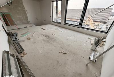 Casă cu 5 camere cu Teren 250 Mp în Central - 12