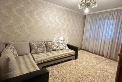 Apartament cu 3 camere decomandat în Podu Roș - 10