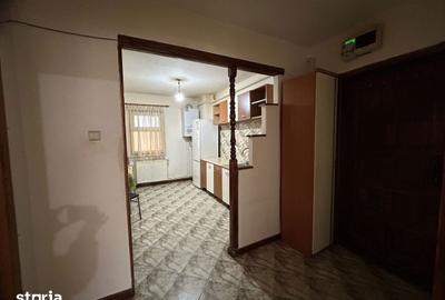Apartament cu 3 camere decomandat în Prundu - 7
