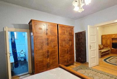 CASA DE VANZARE, SEMICENTRAL, ZONA STRAZILOR AL. VLAHU?A/C. TANASE - 14