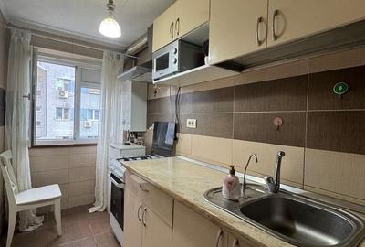 Apartament cu 3 camere semidecomandat, mobilat în Sălaj - 8