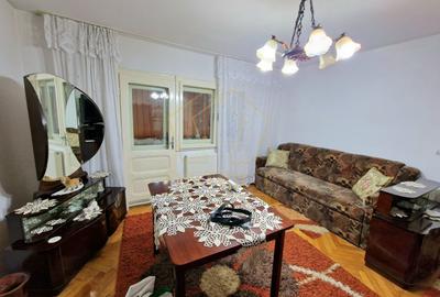 Apartament cu 3 camere decomandat, mobilat în Girocului - 1