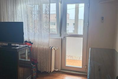 Apartament cu 2 camere decomandat, mobilat în Eroii Revoluției - 3