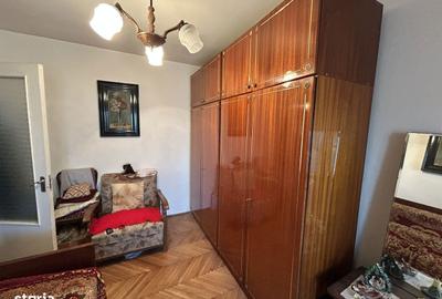 Apartament cu 3 camere decomandat în Micălaca