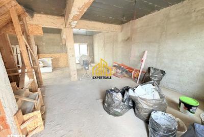 Casă cu 4 camere cu Teren 200 Mp în Central - 5