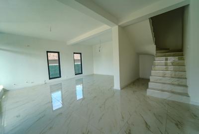 Vilă stil mediteranean Ovidiu poziție excelentă 5 camere posibil schimb Vilă stil mediteranean Ovidiu poziție excelentă 5 camere posibil schimb - 4