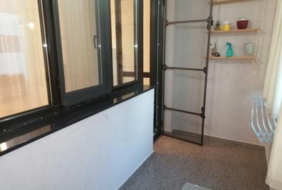 Apartament mobilat si utilat modern, centrala termica, loc de parcare - 9
