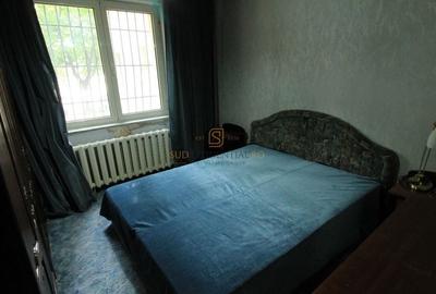 Apartament 4 camere cu potential comercial, stradal, comision0% - 3