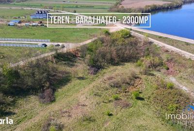 Teren de 2300 mp, în Central - 2