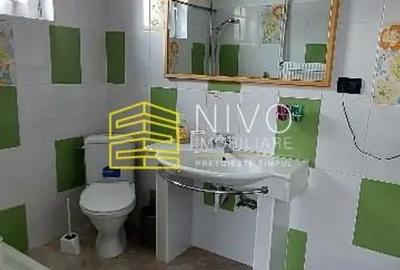 Casă cu 7 camere cu Teren 700 Mp în Praid - 8