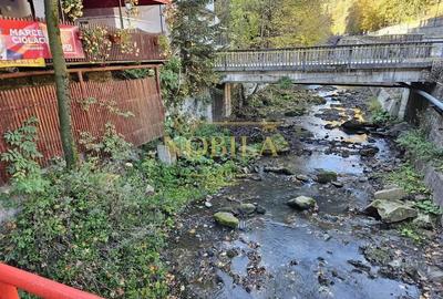 Spațiu comercial, de 700 mp, în Central - 4