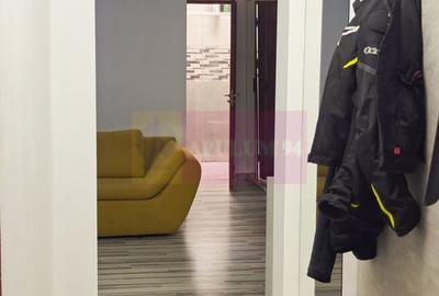 Apartament cu 3 camere decomandat în 1 Mai - 1