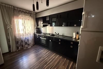 Apartament 4 Camere, open-space, 100mp, George Enescu, zona Liceul de Chimie - 4