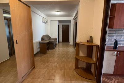 Inchiriez apartament 2 camere - 1