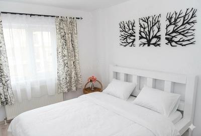 Apartament cu 3 camere decomandat în Târgu Ocna - 5