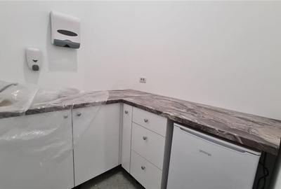 OFERTA !! Spatiu comercial 170 mp utili, la bulevard - 12