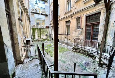 Casă individuală cu 35 camere cu Canalizare în Centrul Civic - 3