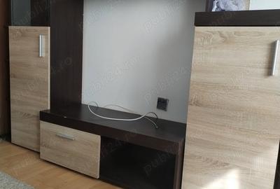 Garsonieră decomandată în Tractorul