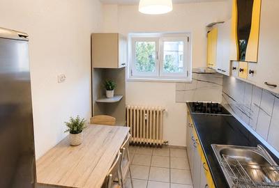 Apartament cu 2 camere decomandat în Central