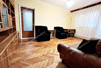 Apartament cu 2 camere, Micro 21, etaj 3/10, centrala termica! - 1