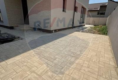 Casa de vanzare cu 5 camere si curte - Bragadiru - 8