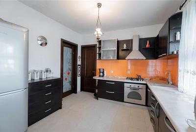 Casa de lux in Bucium, mobilata si utilata complet Casa de lux in Bucium, mobilata si utilata complet - 9