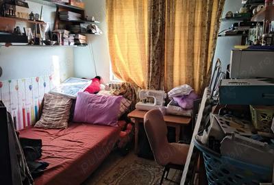 Apartament cu 3 camere decomandat în Steaua - 2