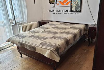 Apartament cu 3 camere decomandat în Cetate - 3