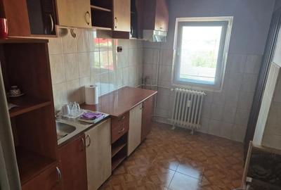 Apartament cu 2 camere semidecomandat în Central - 1