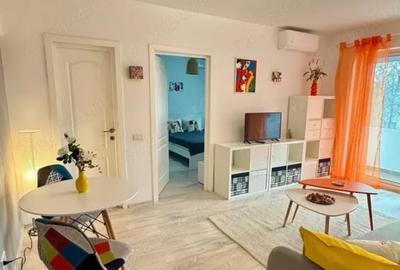 Apartament cu 2 camere decomandat, mobilat în Calea Victoriei