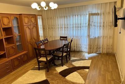Garsonieră decomandată în Traian - 2
