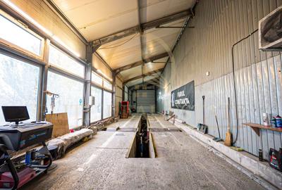 Hală industrială pe varianta Ovidiu, în spatele magazinului JUMBO - 20