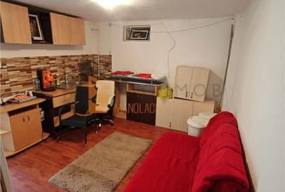Casă cu 3 camere cu Teren 408 Mp în Central - 15