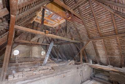 Fosta scoala saseasca semnata de Fritz Balthes - Bruiu, Sibiu - 13