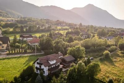 Spațiu comercial, de 414 mp, în Central - 12