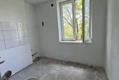 Vand sau Inchiriez spatiu pentru birouri Hunedoara, zona OM - 2